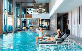 Renaissance Bangkok Ratchaprasong Hotel